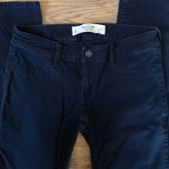 Abercrombie Soft Navy Jeans 25 - Picture 3 of 12
